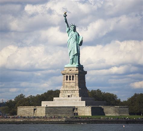 Landmarks of American History and Culture for K.